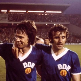 DDR Retro Trikot WM 1974