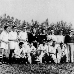 Sevilla FC 1945 - 46 Trikot