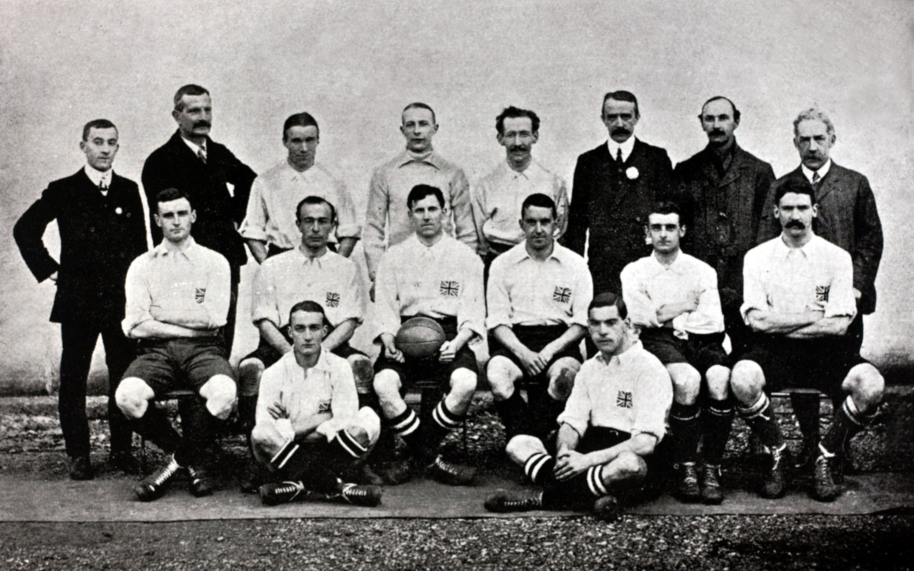 Die englische Fußballnationalmannschaft 1908